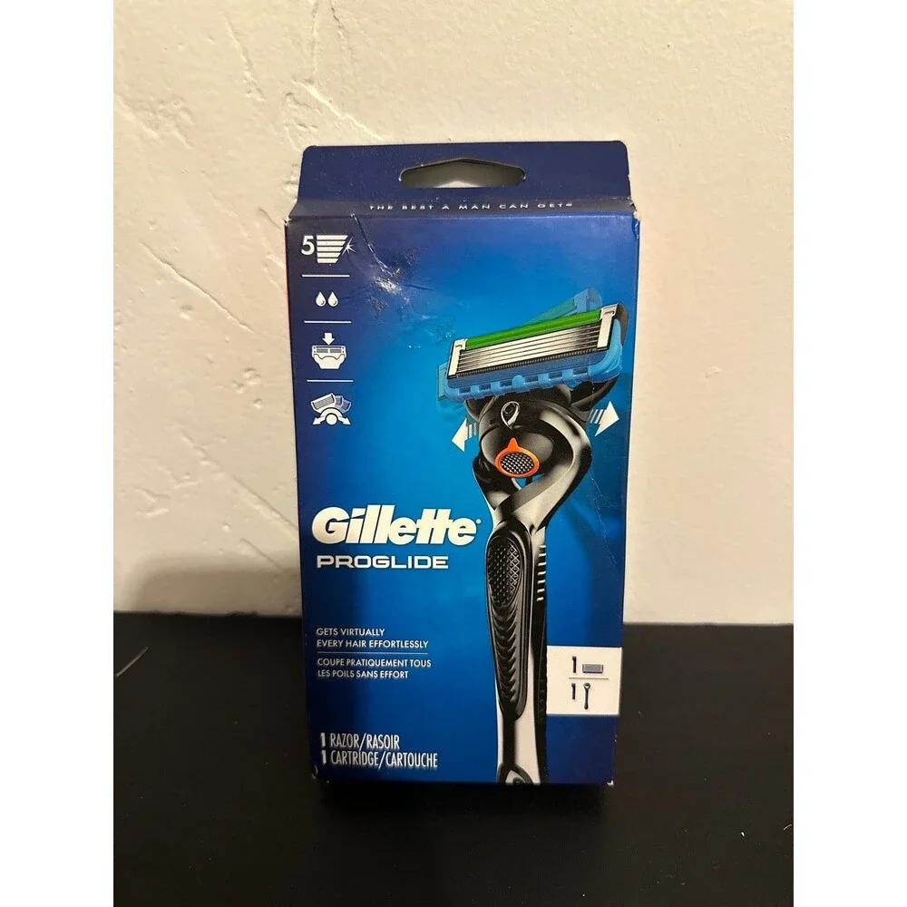 Gillette ProGlide Razor - Precision Blades for a Smooth, Comfortable Shave